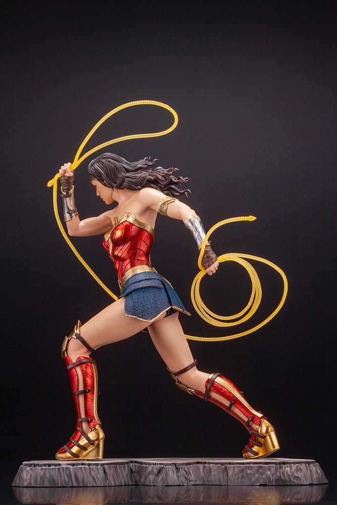 コトブキヤ　ARTFX DC UNIVERSE ワンダーウーマン -WW84- 1/6 完成品フィギュア